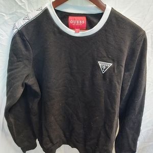 Guess sweatshirt